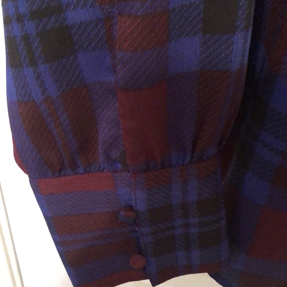Ann Taylor Plaid Blouse - Picture 2 of 4